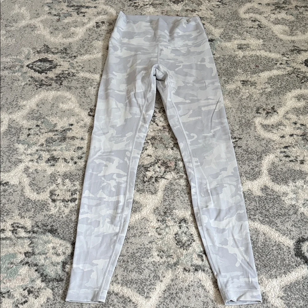 Lululemon Wunder Under High-Rise Tight 28